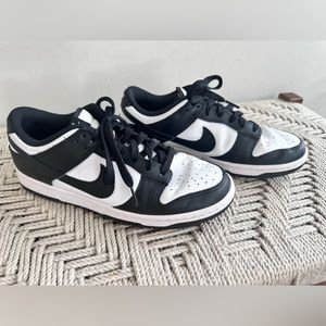 Nike Dunk Low Retro Panda Size 9